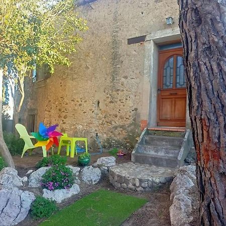 Le Clos Du Pin Thezan-les-Beziers Buitenkant foto
