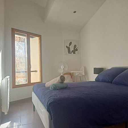 Le Clos Du Pin Thezan-les-Beziers Buitenkant foto